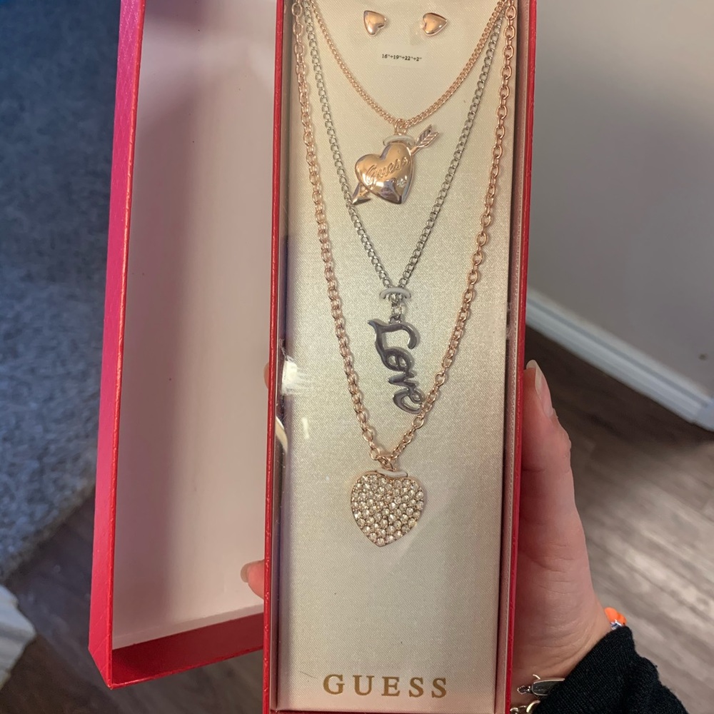 GUESS necklaces and earrings set